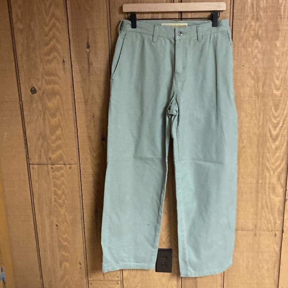 Women’s Cabela’s Casuals chino pants with stretch waist in size‎ 10 regular EUC